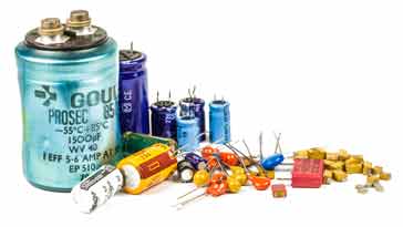 Selection of leaded & SMD capacitors.