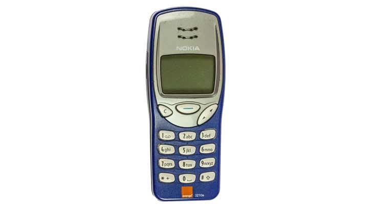 Front view of Nokia 3210 vintage mobile phone