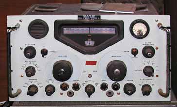 Racal RA17 radio receiver