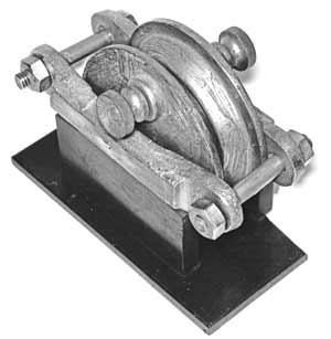 Spark gap from transmitter used in early 1900s A wide spark gap used from a high power transmitter dating from the early 1900s.