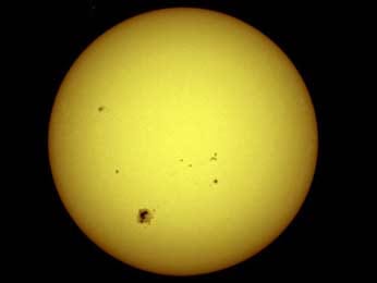 El Sol mostrando sus manchas solares